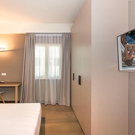 Hotel Joseph Marina di Pietrasanta Bagian luar foto