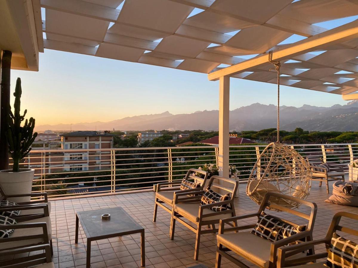 Hotel Joseph Marina di Pietrasanta Bagian luar foto
