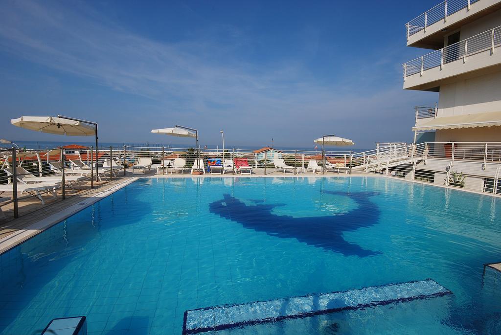 Hotel Joseph Marina di Pietrasanta Bagian luar foto