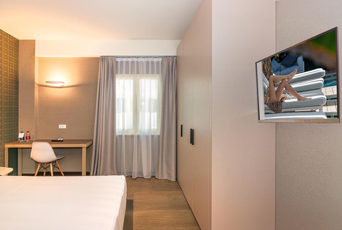 Hotel Joseph Marina di Pietrasanta Bagian luar foto