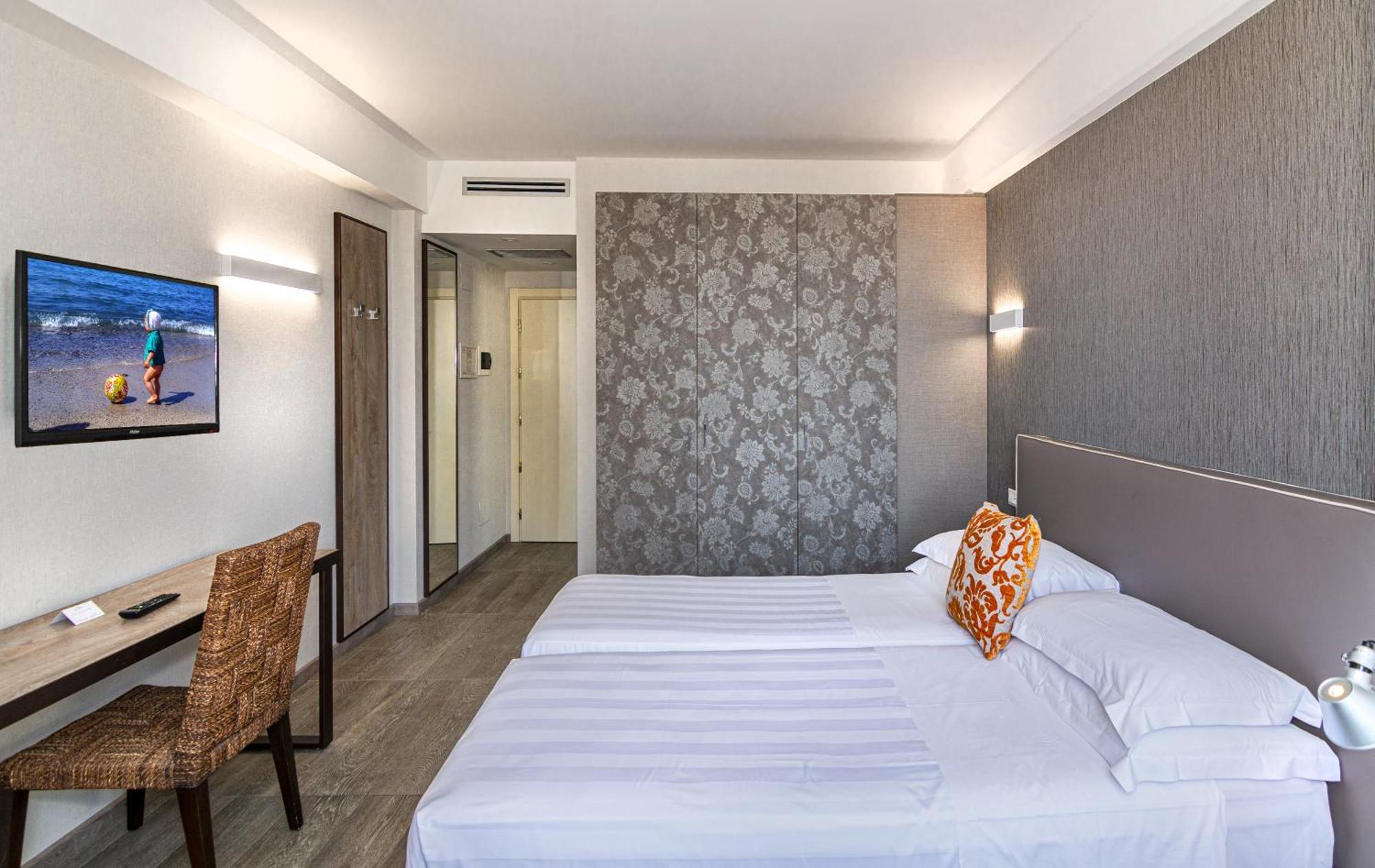 Hotel Joseph Marina di Pietrasanta Bagian luar foto