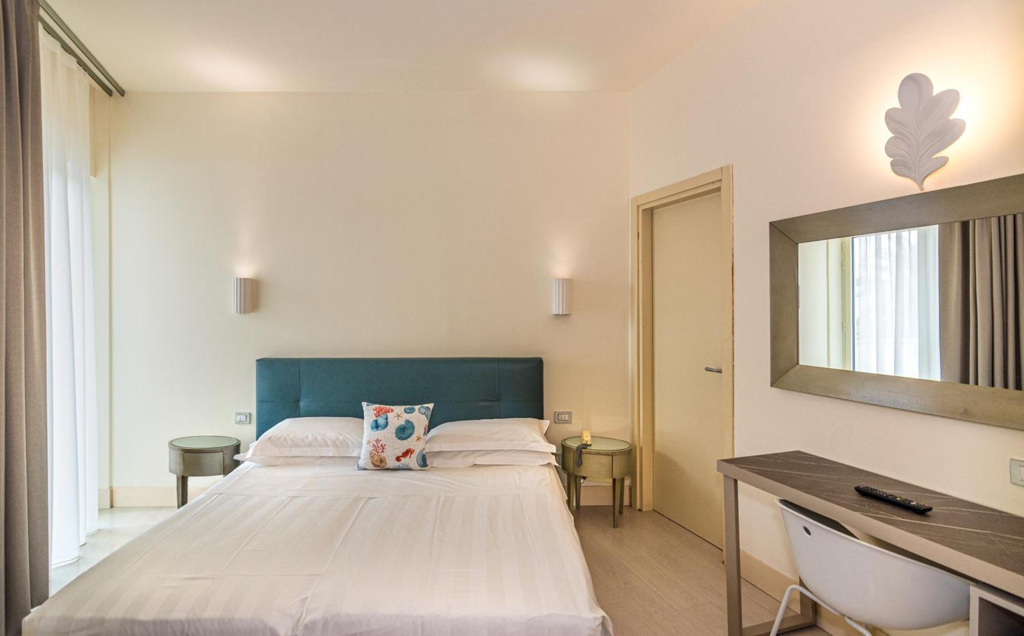 Hotel Joseph Marina di Pietrasanta Bagian luar foto